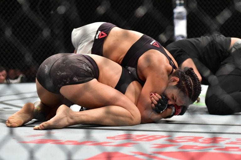 Highlights: Cynthia Calvillo Submits Poliana Botelho