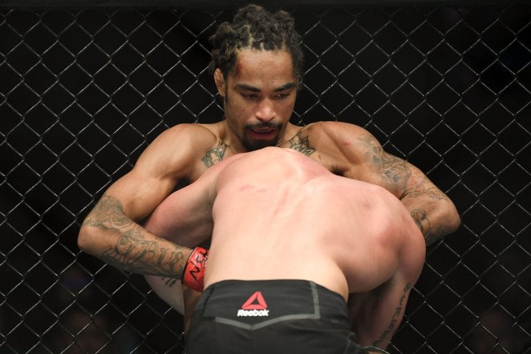 Highlights: UFC Prospect Scores Impressive Last-Second Guillotine