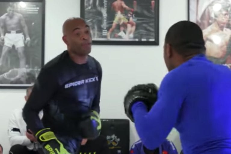 Video: Anderson Silva Full UFC 234 Open Workout