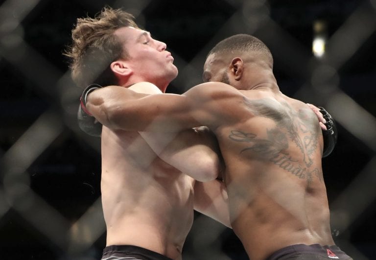 UFC 235 Free Fight: Tyron Woodley Destroys Darren Till