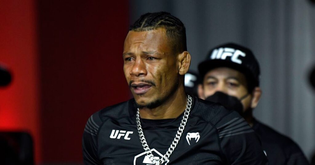 Alex Oliveira