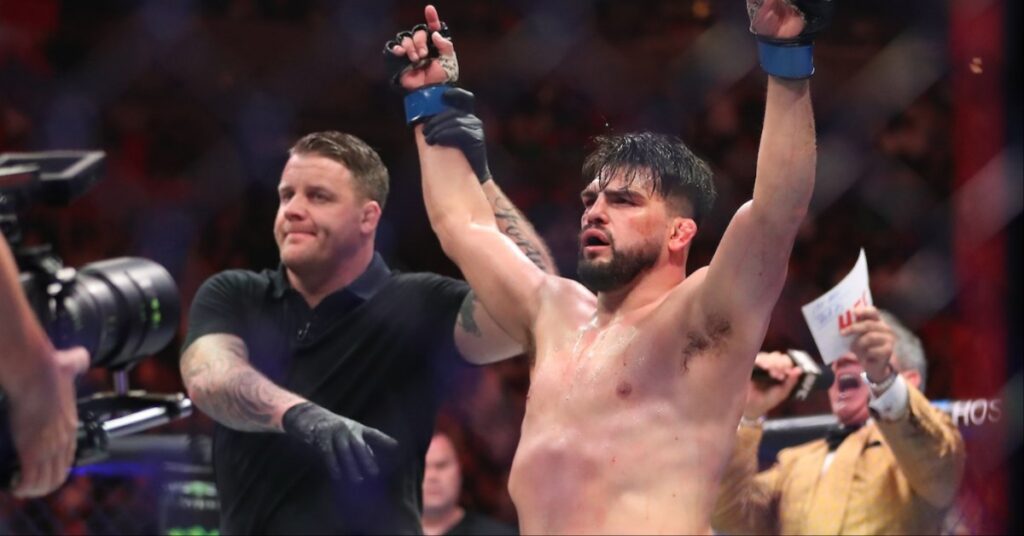 Kelvin Gastelum plans welterweight return UFC comeback in September fight