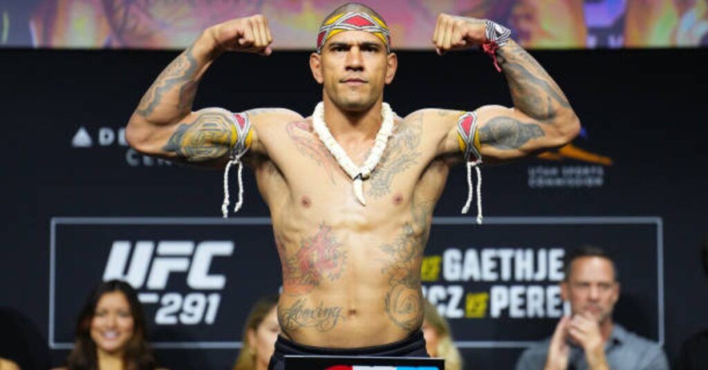 Alex Pereira Shares Massive 22lbs Weight Gain Following UFC 291 Weigh ...