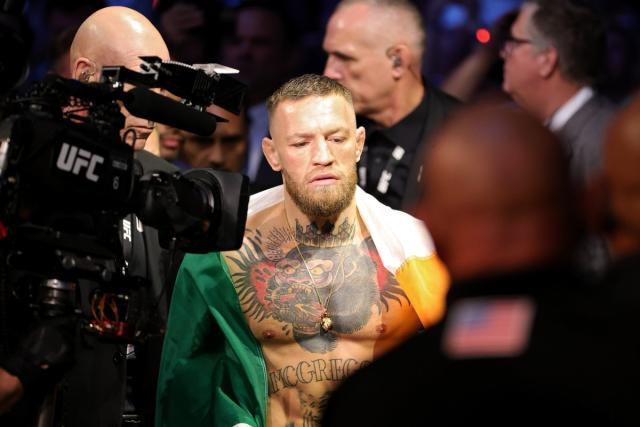Conor McGregor UFC 264 flag