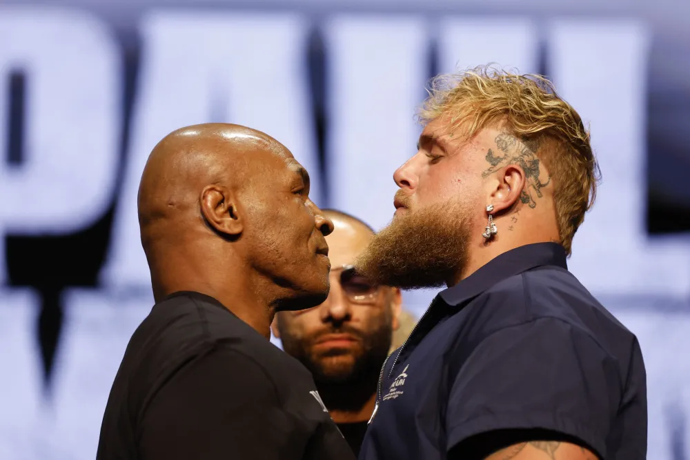 Mike Tyson vs Jake Paul