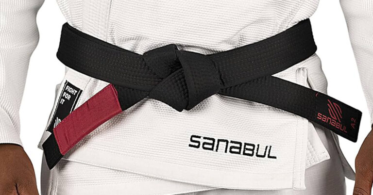 How to Tie a Jiu Jitsu Belt