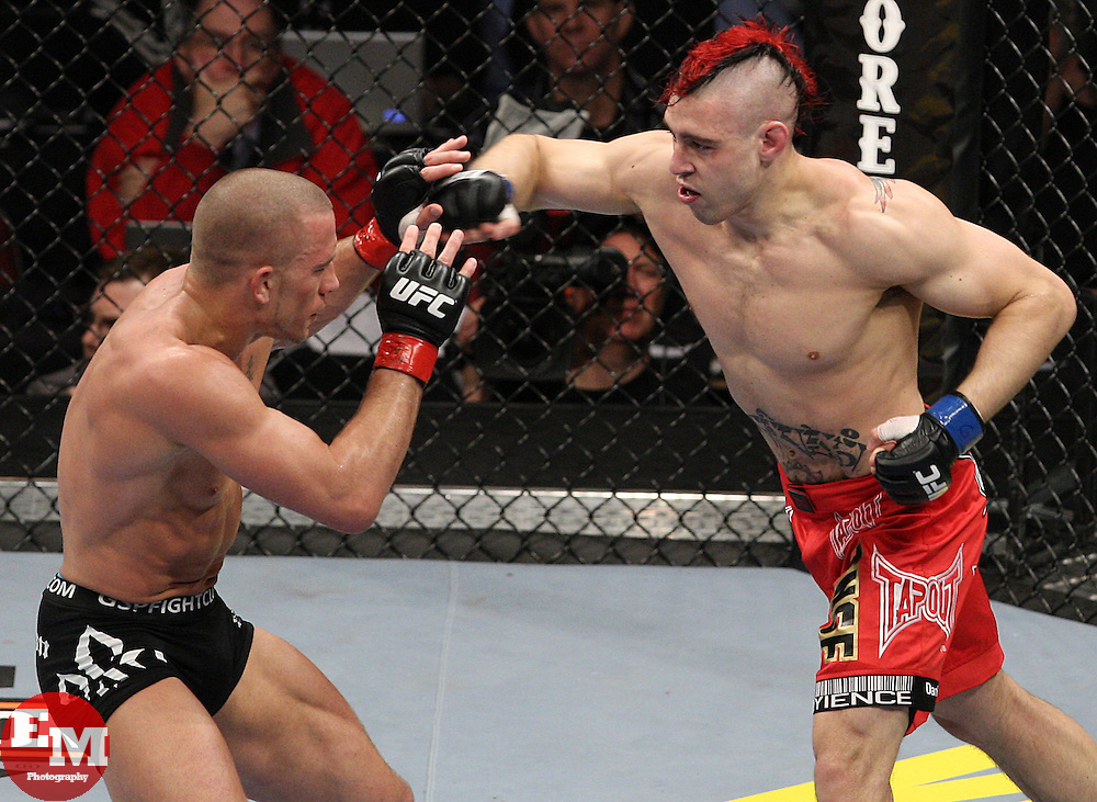 Dan Hardy vs. GSP