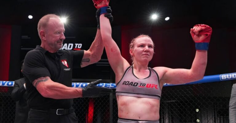 Danni McCormack wins bloody match in Road to UFC - Highlights