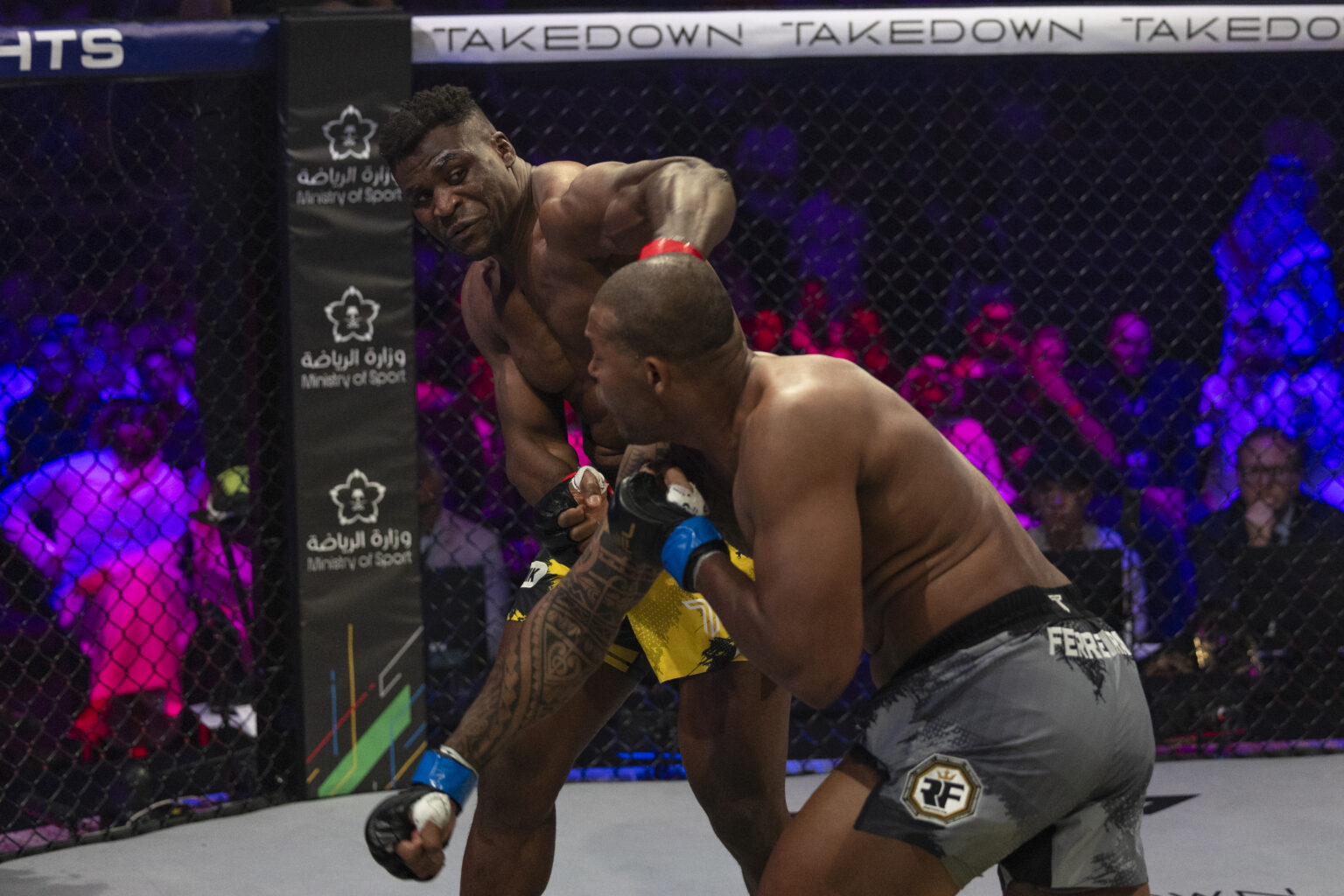 Francis Ngannou “I’m confident in my wrestling” breaks down Renan Ferreira victory in the PFL