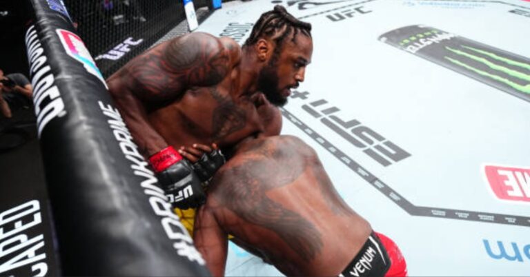 Ryan Spann Scores 95-Second Guillotine Submission Victory Over OSP - UFC 307 Highlights