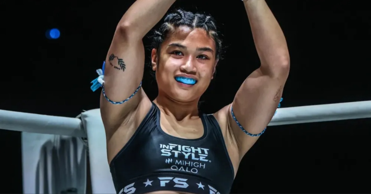 Jackie Buntan Outworks Anissa Meksen to Become ONE's First Strawweight Kickboxing Queen - ONE 169 Highlights