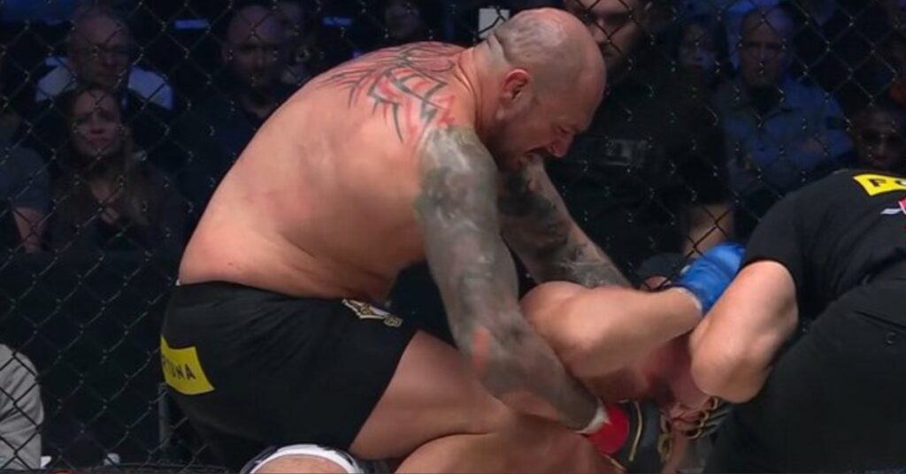 Phil De Fries Demolishes Darko Stošić in Opening Round to Retain Heavyweight Title - KSW 100 Highlights