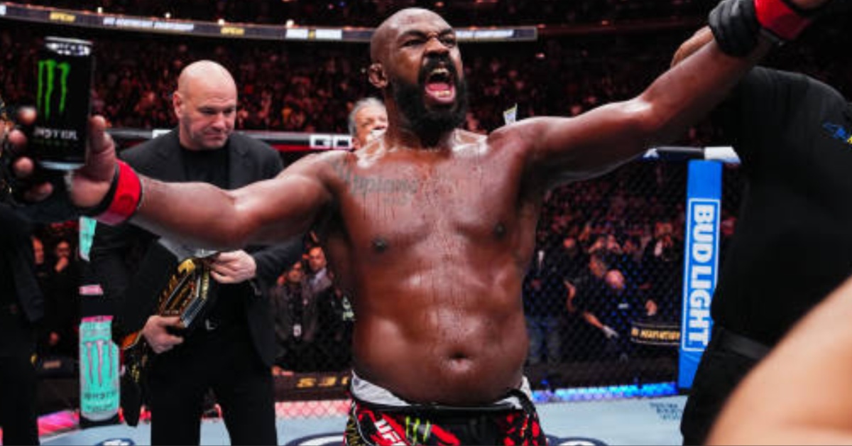 NFL Legend Sparks UFC GOAT Discussion With Jon Jones and Kitchen Appliances