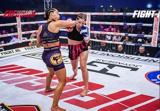 Watch Kyara van der Klooster Only Needed Six Seconds for a One Punch World Title Knockout Enfusion