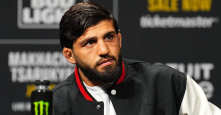 Arman Tsarukyan on the Pressure of Beating Islam Makhachev: It’s Beating Khabib Nurmagomedov’s Legacy