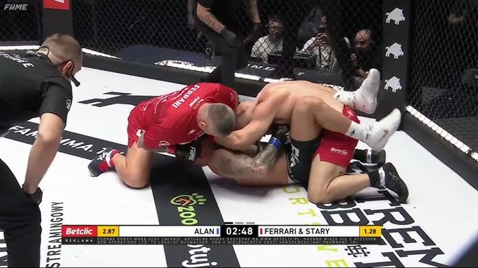 Alan Kwiecinski in a 2v1 MMA fight