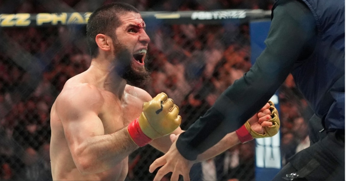 Islam Makhachev touted as massive threat to Alex Pereira in hypothetical matchup: 'He is going to submit him'