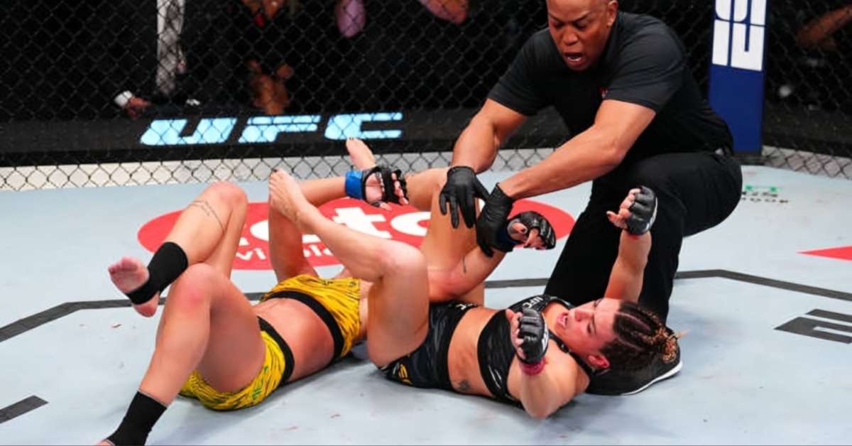 Mackenzie Dern avenges loss to Amanda RIbas, wraps up buzzer beating armbar win - UFC Vegas 101 Highlights