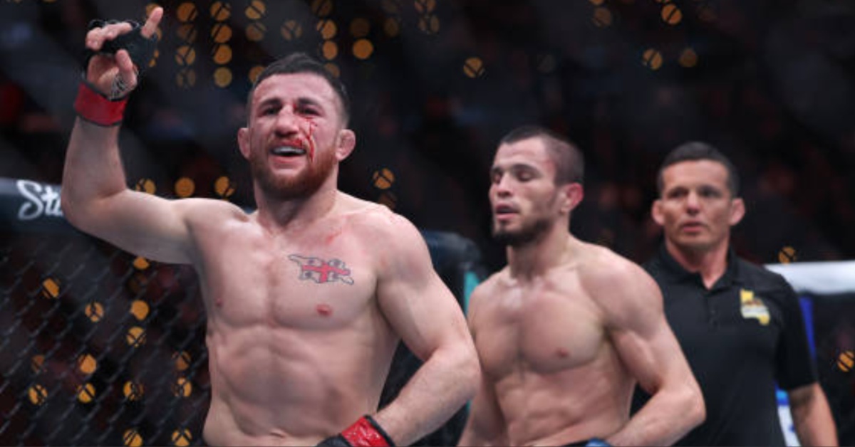 Merab Dvalishvili Outlasts Umar Nurmagomedov in Exciting Title Tilt - UFC 311 Highlights