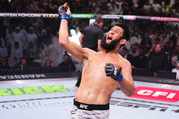 Top 5: Best Khamzat Chimaev Victories in the UFC – Countdown Ahead of Title Match